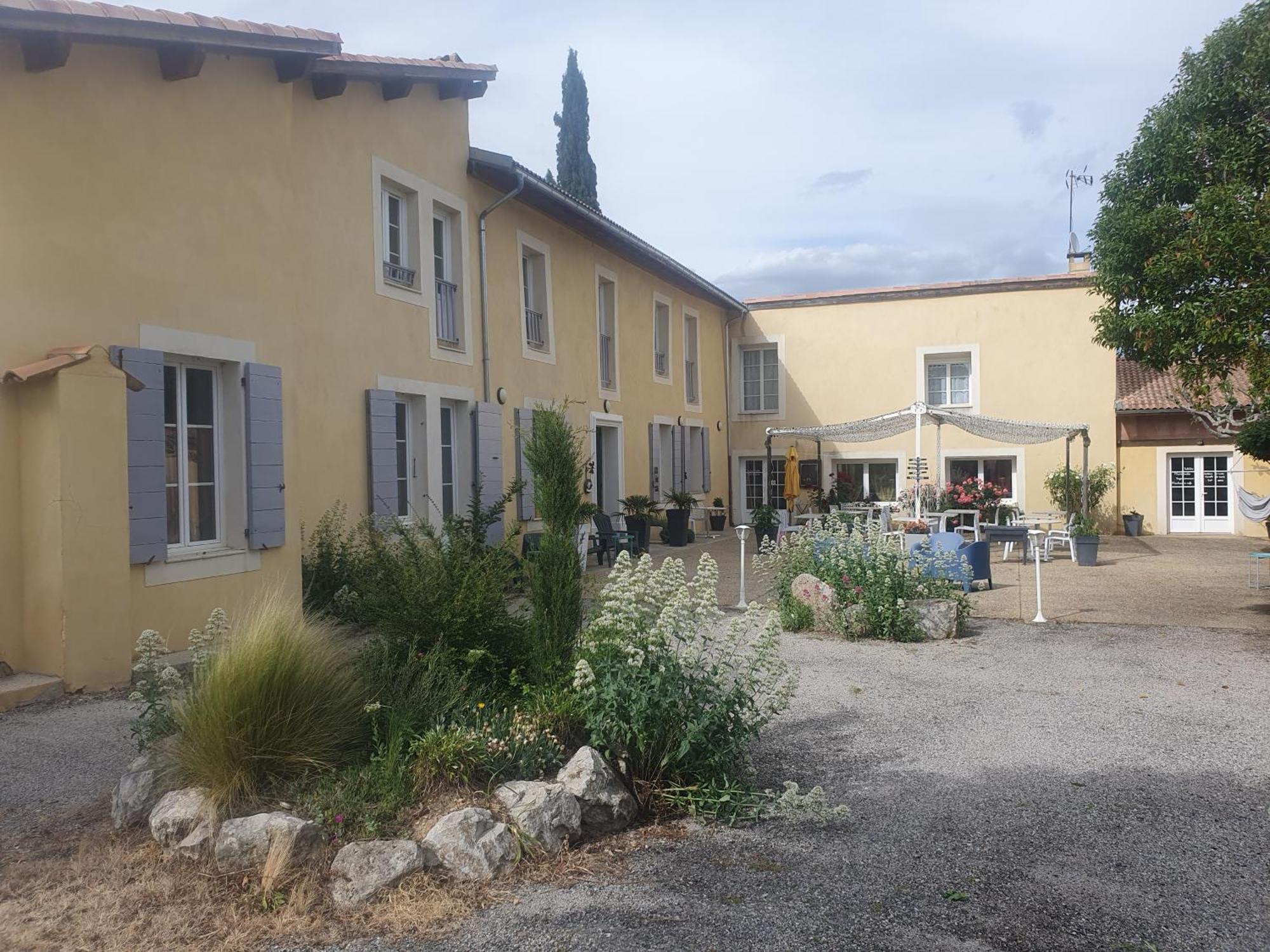 Hotel Le Mas Des Quintrands Manosque - Motel De Charme Manosque