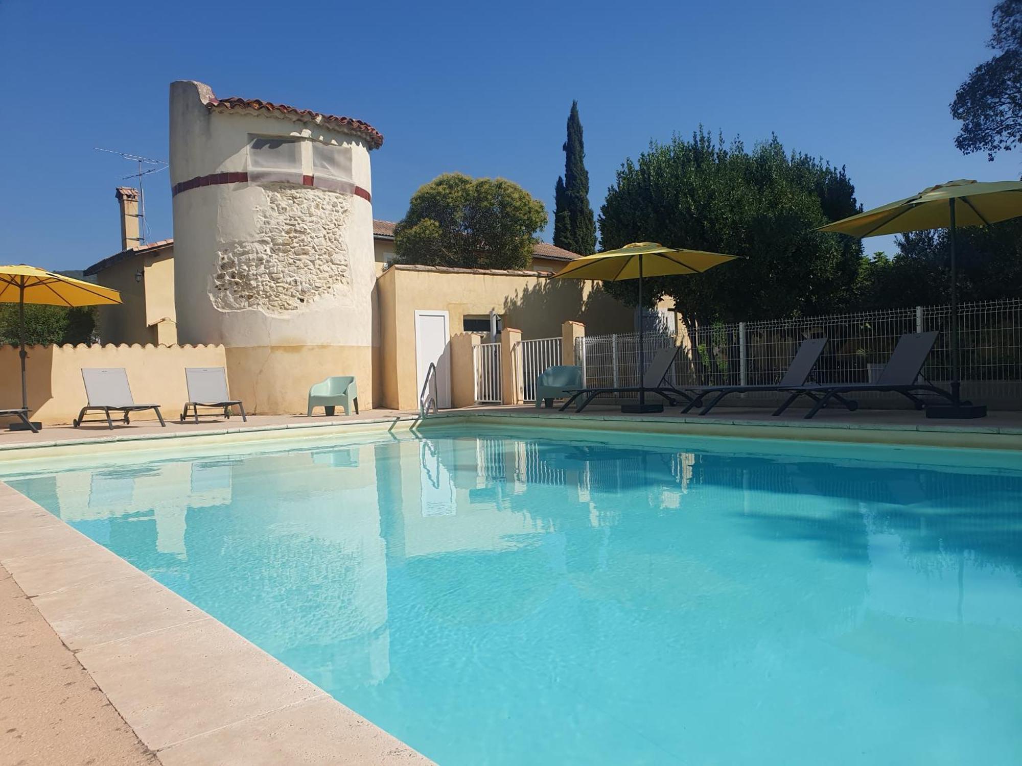 Hotel Le Mas Des Quintrands Manosque - Motel De Charme Manosque